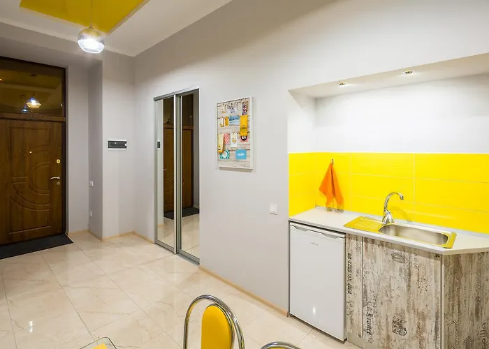 On Pekarska Street לבוב